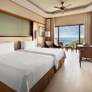Deluxe Twin Room Sea View Garden Wing